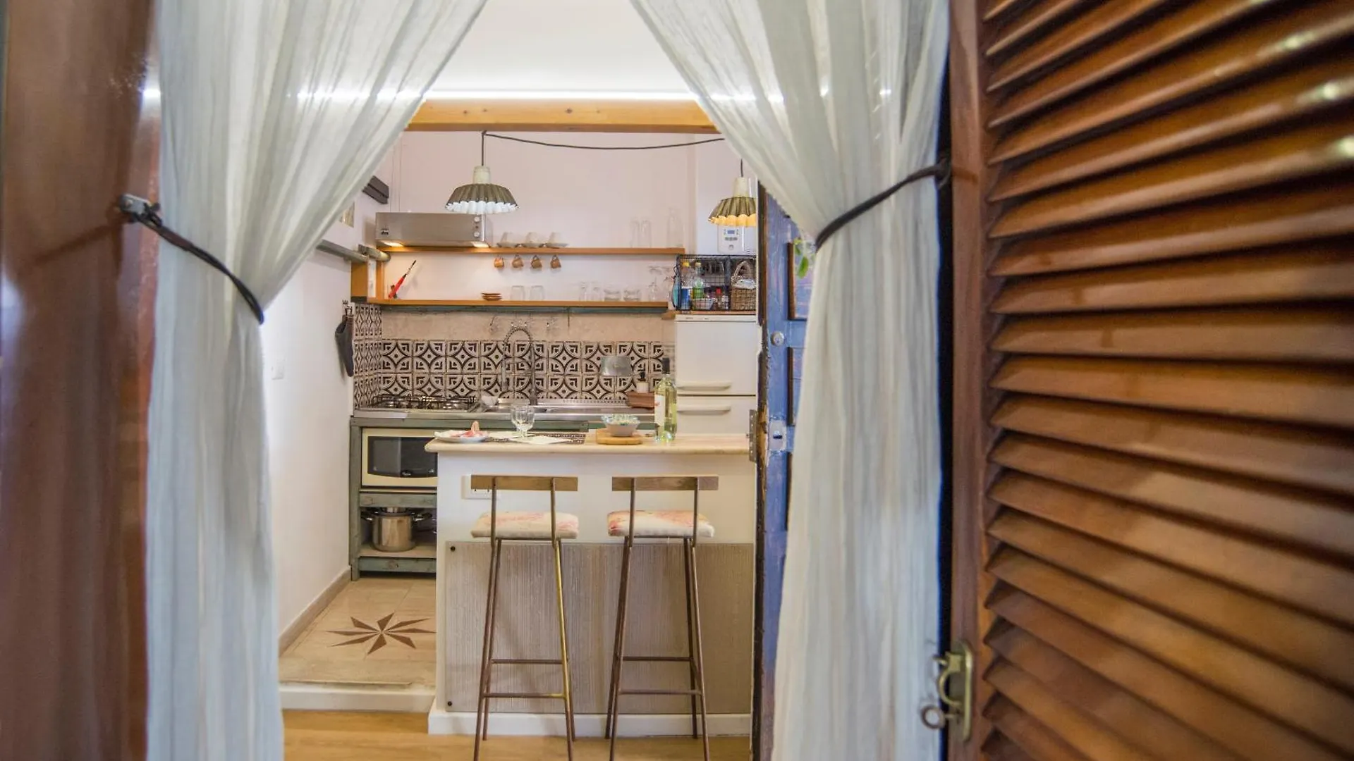 Apartment In The Center Of Rome