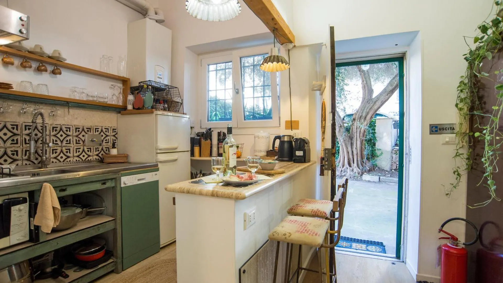 Apartment In The Center Of Rome