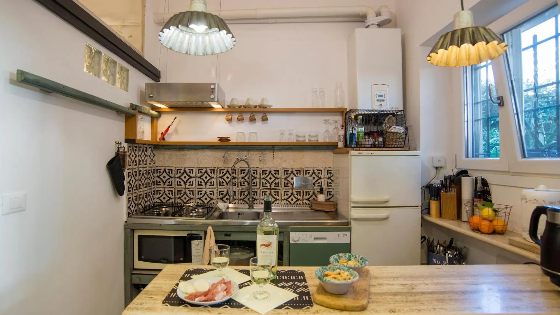 Apartment In The Center Of Rome